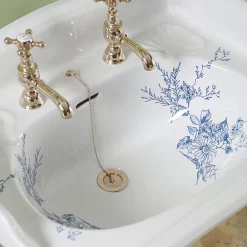 Silverdale Bathroom Silverdale Victorian Blue Garden Pattern 635mm Wide Basin With Full Pedestal -Shower Baths Discount silverdalevictorianbluegardenpattern635mmwidebasinwithfullpedestald1